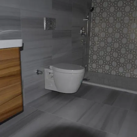 Hekim Otel *